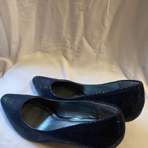 Size 8 Karen Scott Meaggan Navy Heels